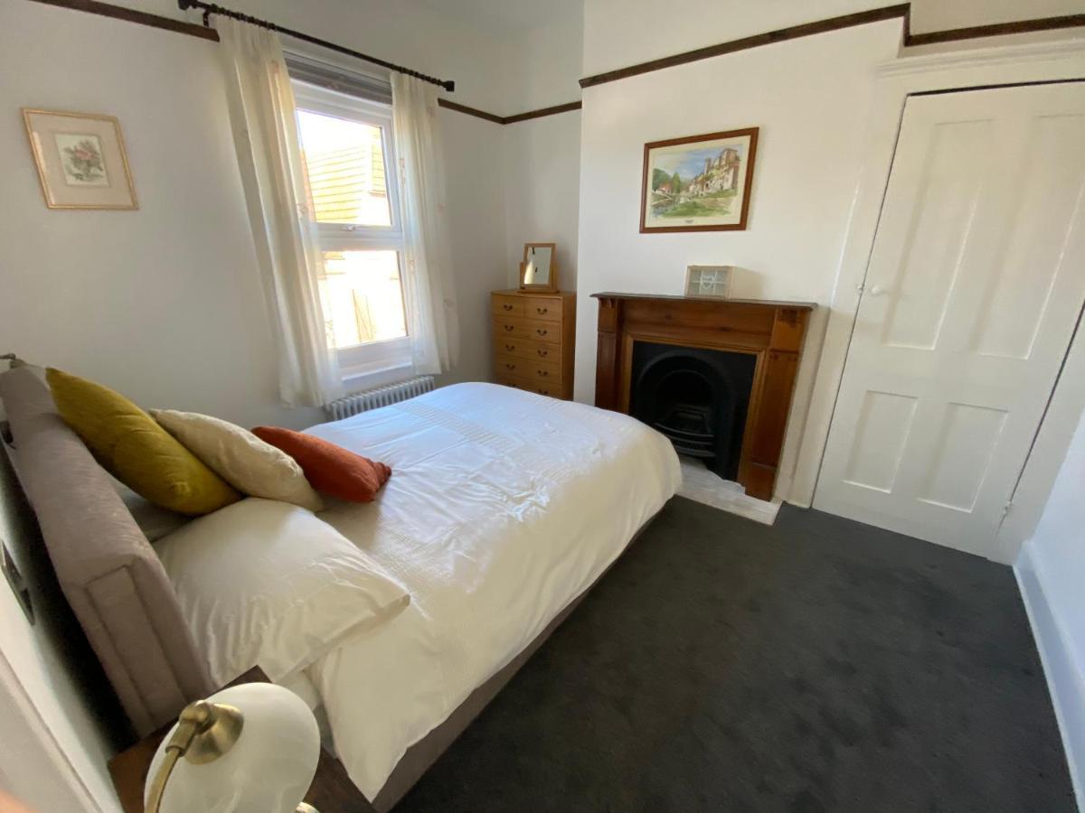 Cosy 2 Bedroom House -2023, 2024 &2025 Award Winner! Ramsgate Exterior photo