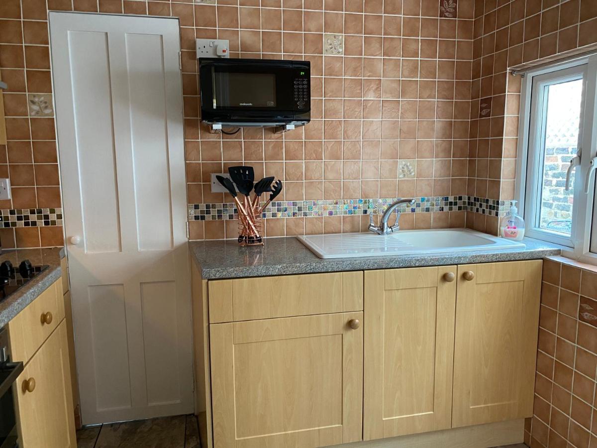 Cosy 2 Bedroom House -2023, 2024 &2025 Award Winner! Ramsgate Exterior photo