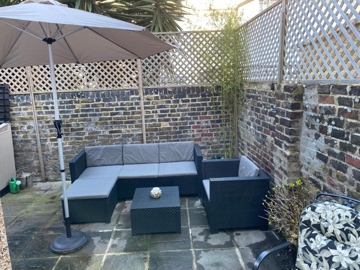 Cosy 2 Bedroom House -2023, 2024 &2025 Award Winner! Ramsgate Exterior photo